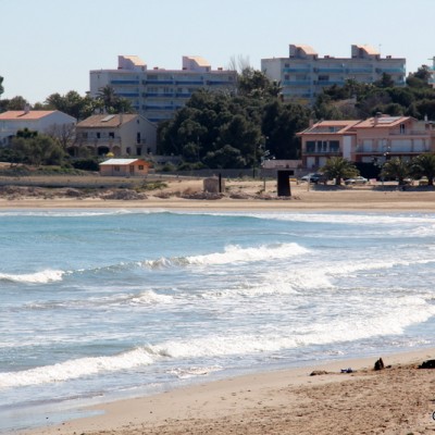 La Pineda Beach People